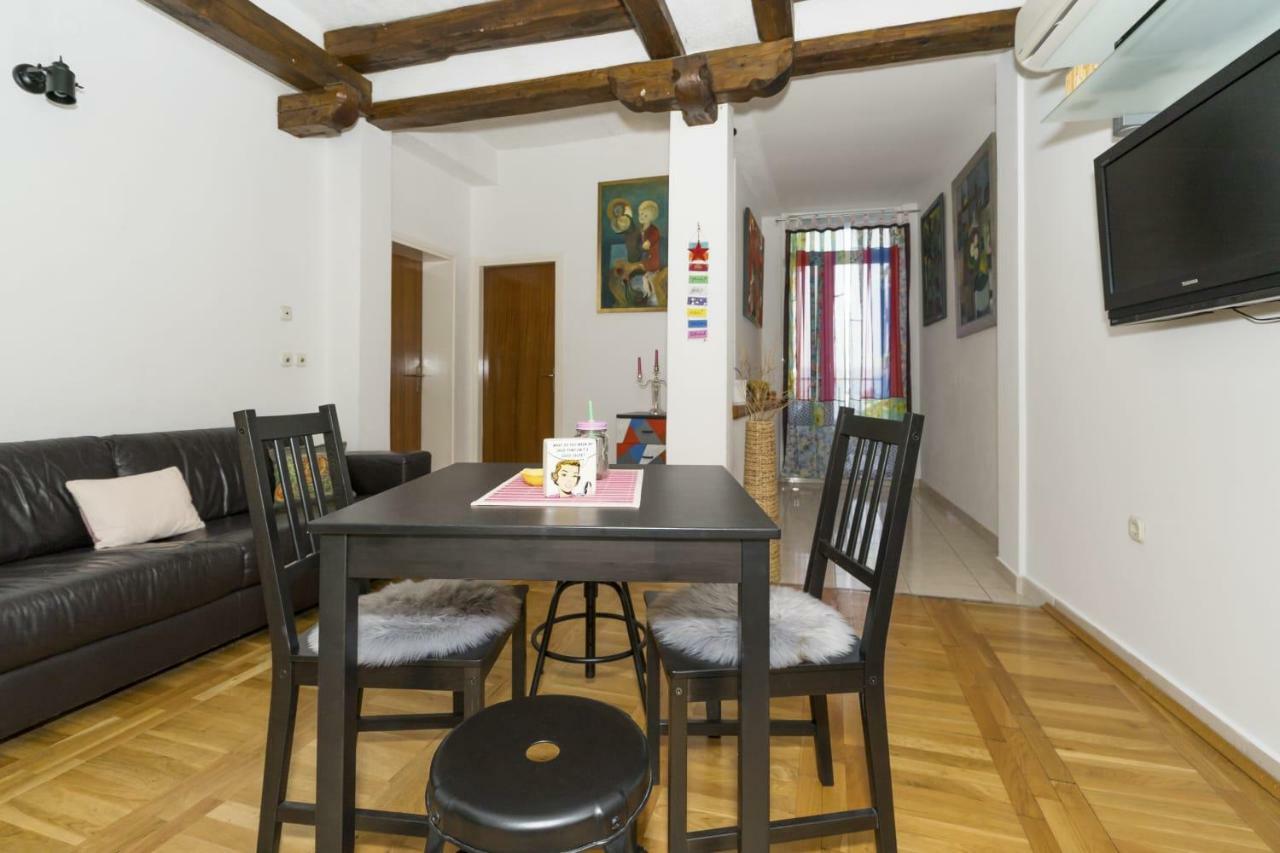Little Place Near Sea Apartman Apartment Jesenice  Exterior photo